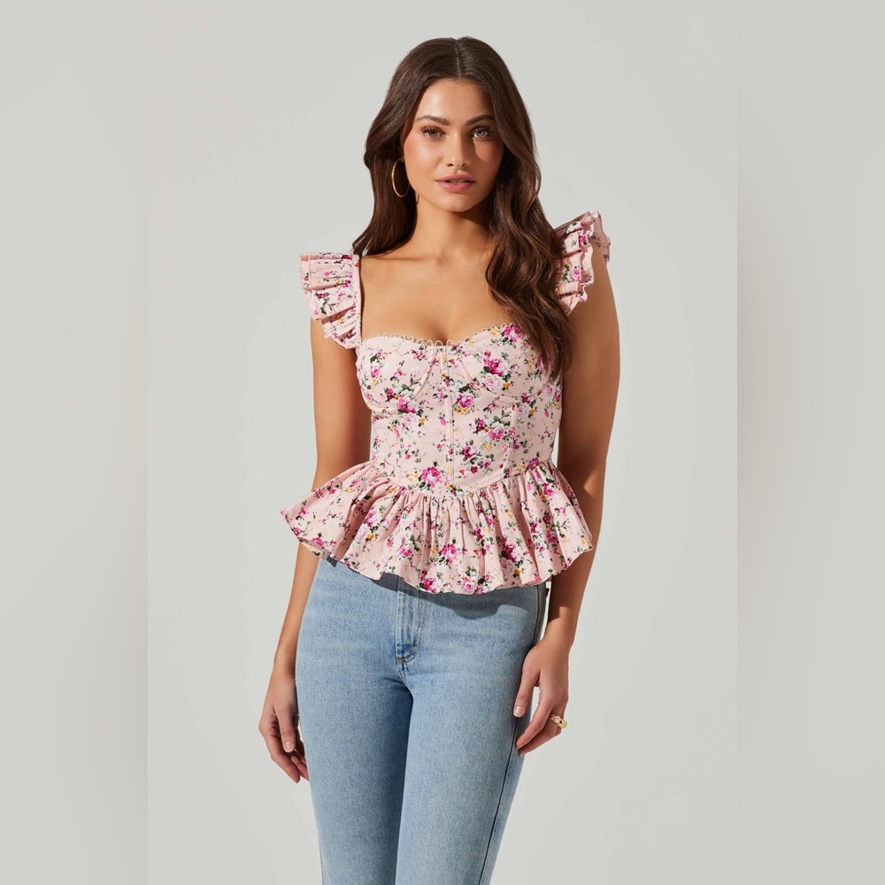 ASTR the label BAYLIN FLORAL CORSET PEPLUM TOP. Small